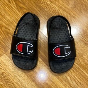 Champion Slides with Heel Strap